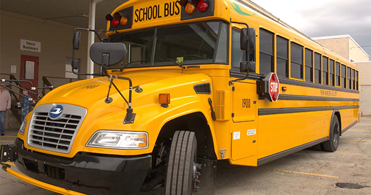 School Bus Driver Returns To College and Gets His Teaching Degree after Students Inspire Him 