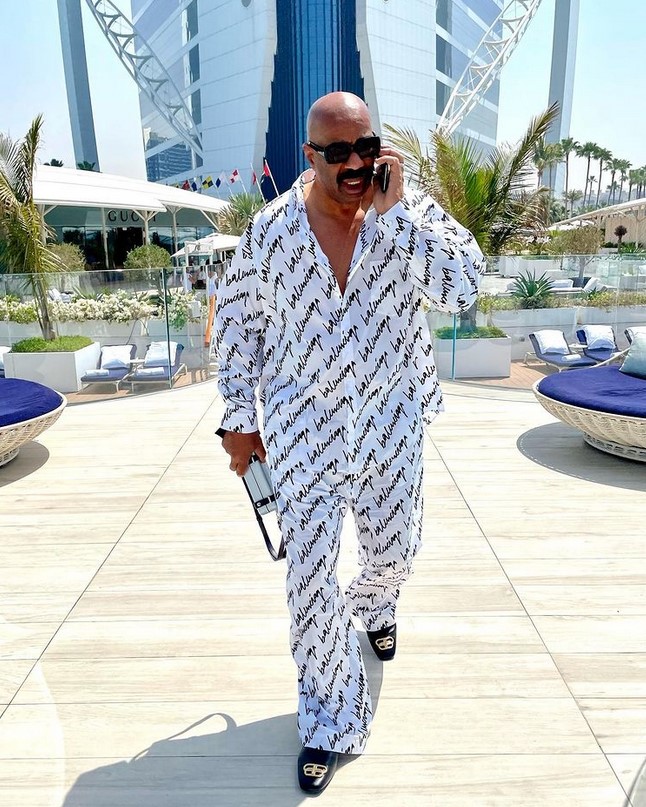 Steve Harvey thanks God for his life and successful career