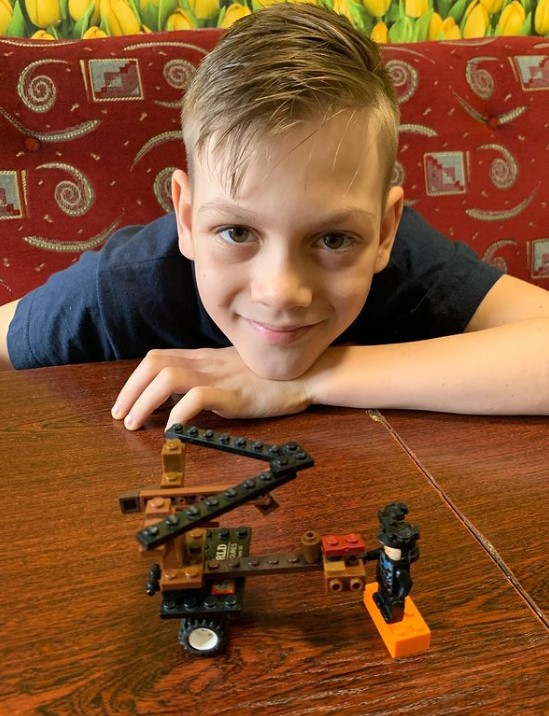 11-year-old refugee who lost his LEGOs while fleeing Ukraine is showered with sweetest gifts