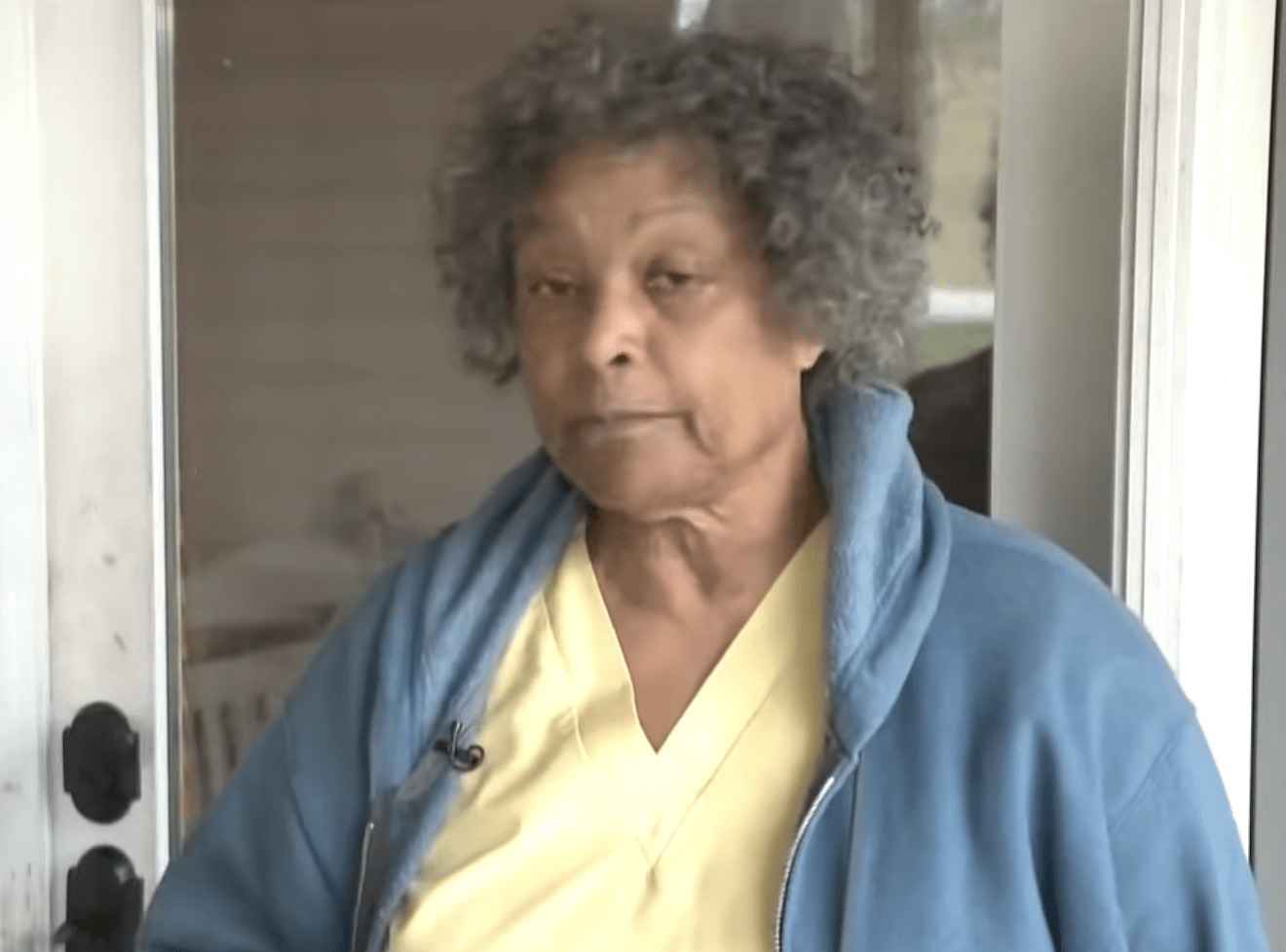 Burglar breaks into 79-year-old woman’s home and realizes he picked the wrong grandma to mess with