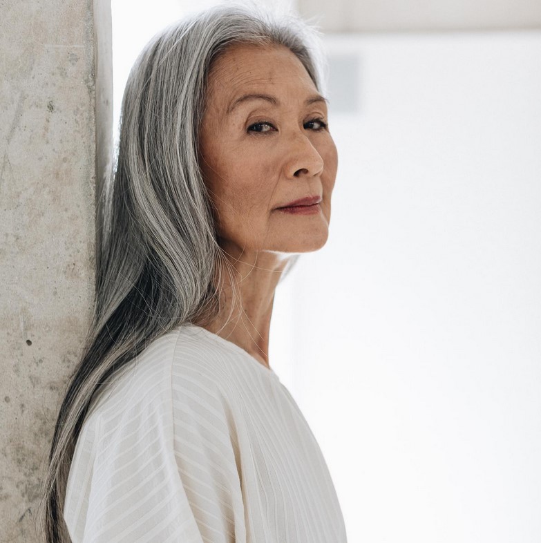 At 71, Model Rosa Saito Throws Conventional Age & Beauty Standards Out The Window