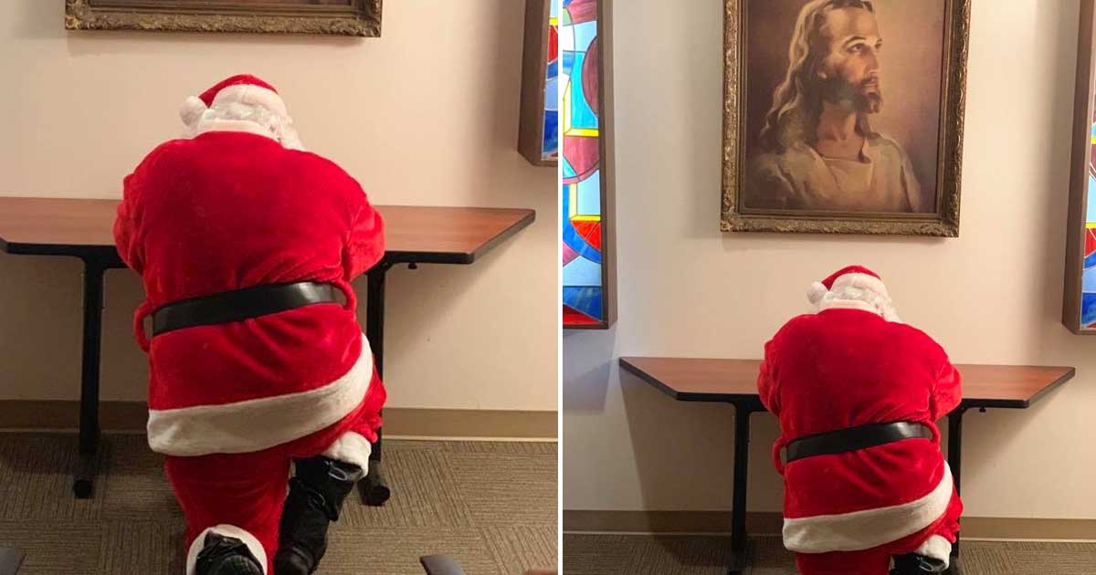 Woman captures a heartwarming photo of Santa Claus kneeling in prayer and the photo has gone viral