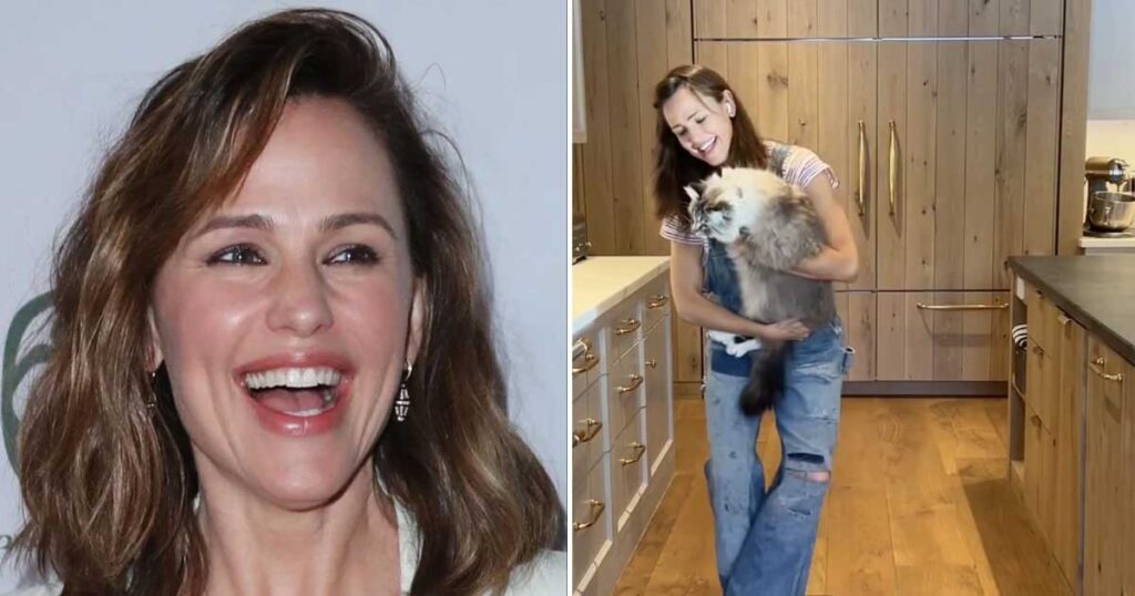 Jennifer Garner finally moved into $8 million mansion after divorce and has given fans a sneak peek inside