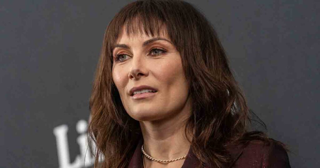 Actress shares heartbreaking news of experiencing a miscarriage during her Broadway performance