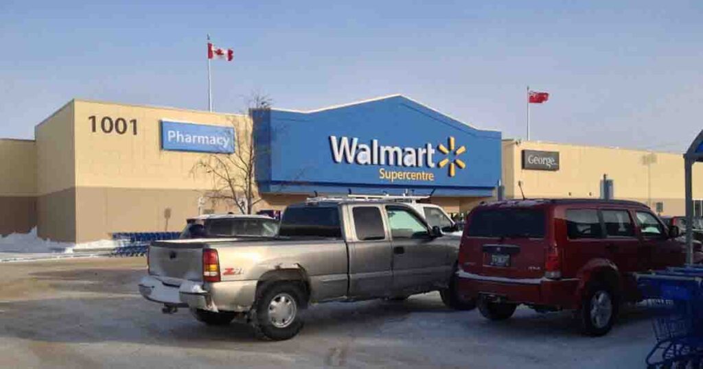 Customer at Walmart found a shirt with a secret rude message—people are surprised the store was selling it