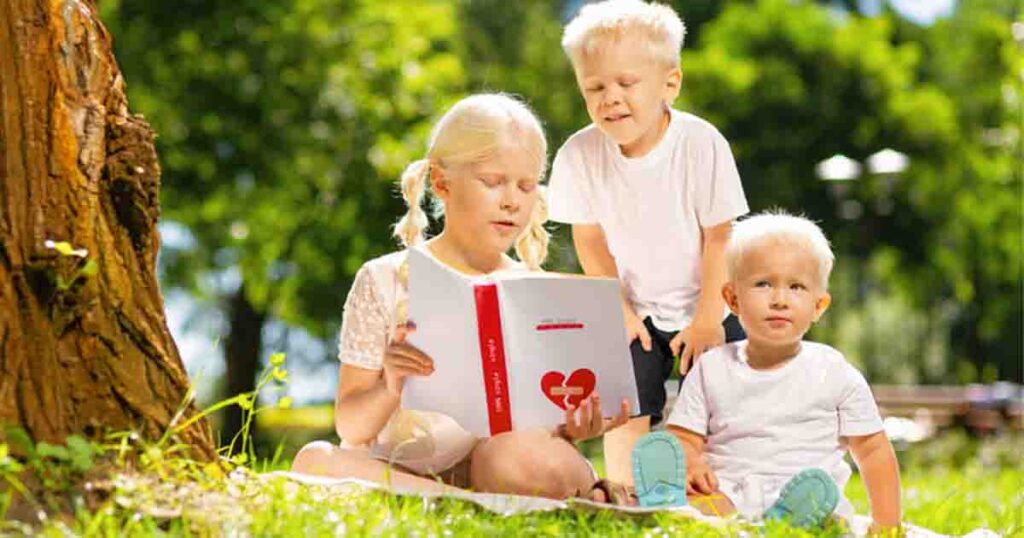 Baby mocked for having white hair—years later he appears joyful and healthy