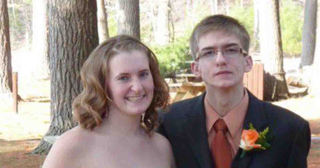 This touching prom story goes viral once more and we all get why