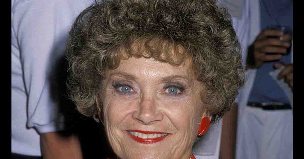 In the last days of ‘Golden Girl’ Estelle Getty’s life, she had a tough fight with a disease