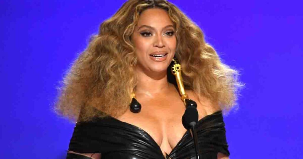 Fans are outraged as a country radio station refuses to play Beyoncé’s country song