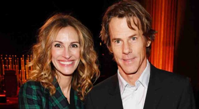 Julia Roberts had twins at 37, and now they're the spitting image of their dad