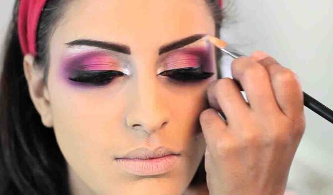 Research shows what men truly feel about women who wear makeup