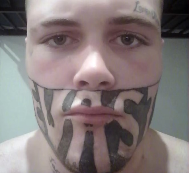 Unemployed Dad with noticeable face tattoo pleads for work on Facebook after months of unsuccessful job hunting