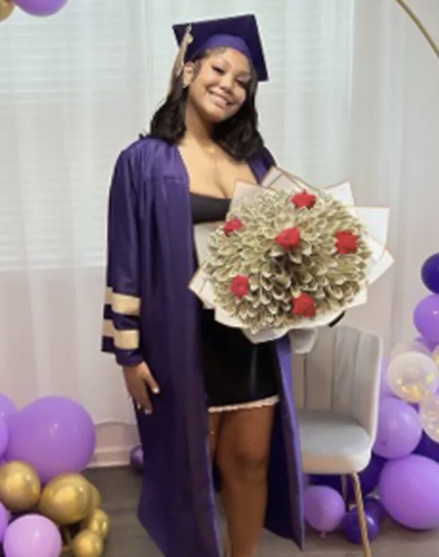 18-year-old passes away weeks after collapsing at high school graduation