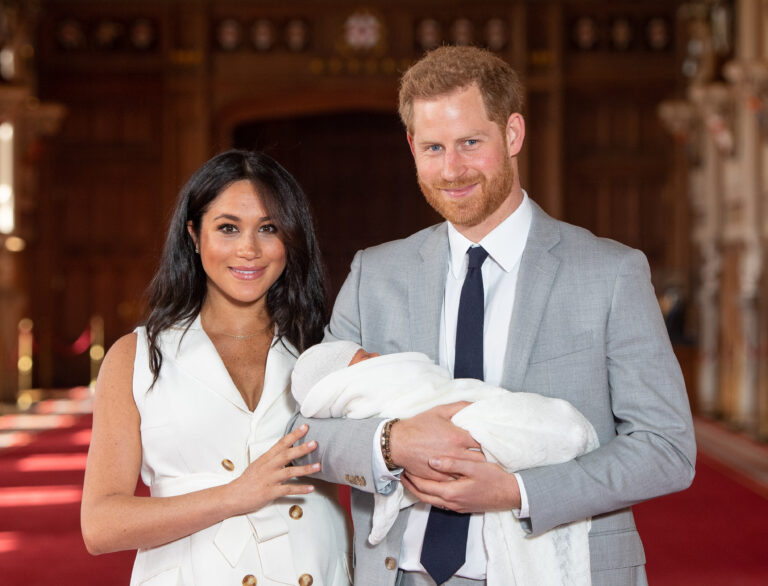 Royal expert claims the royal family 'deceived' the public about Prince Archie’s birth