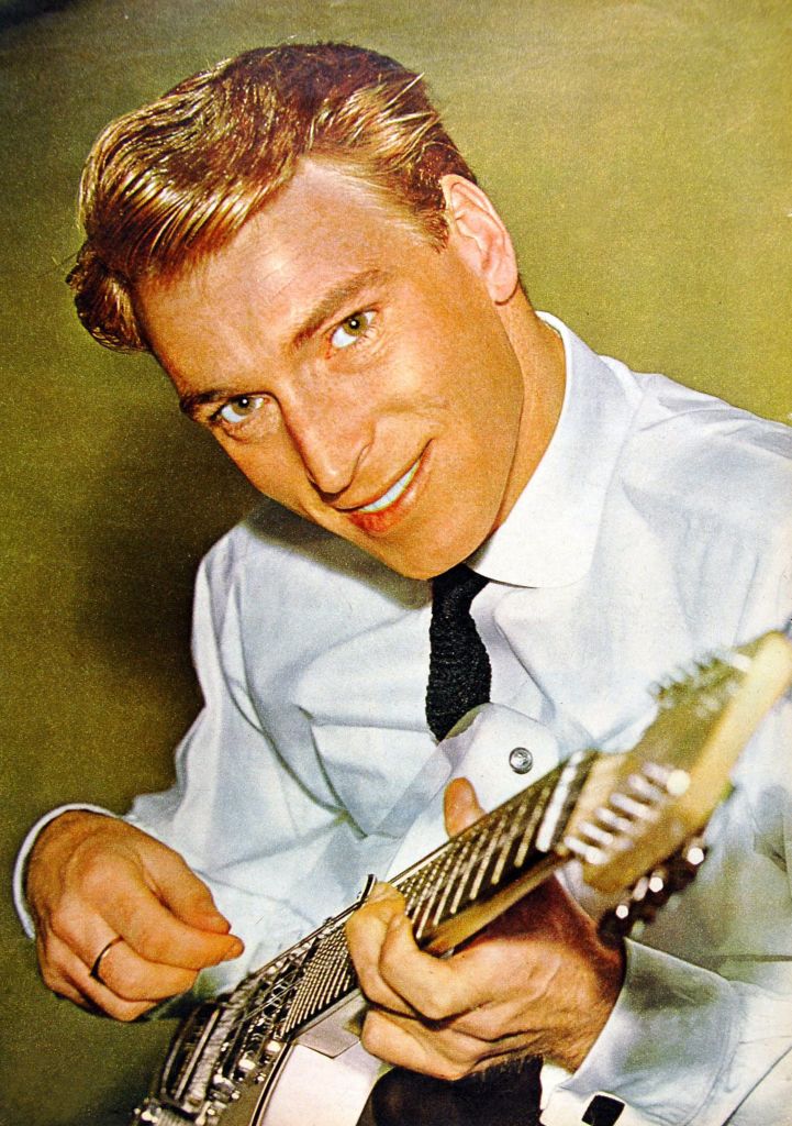 Frank Ifield’s cause of death revealed—How the legendary singer passed away