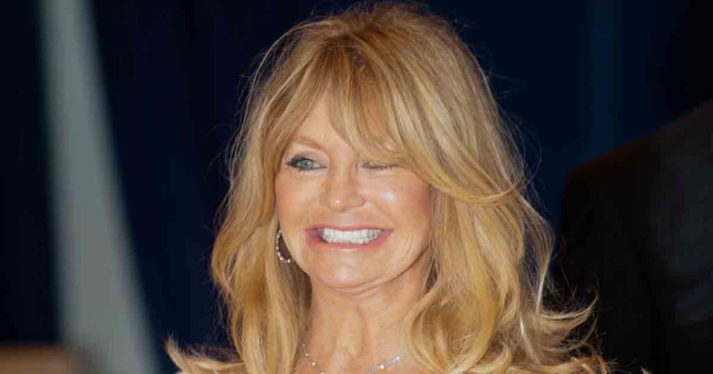 Goldie Hawn, 78, stuns in swimsuit vacation photos, sparking reactions