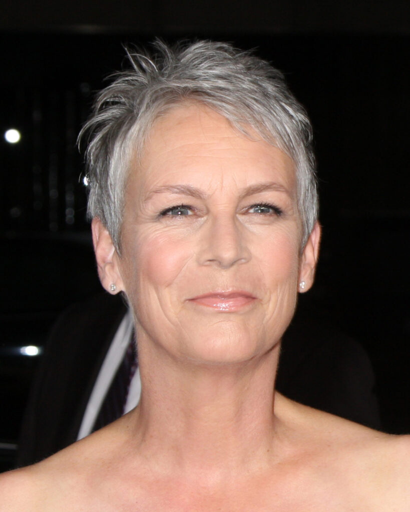 Jamie Lee Curtis gets emotional talking about L.A. fires