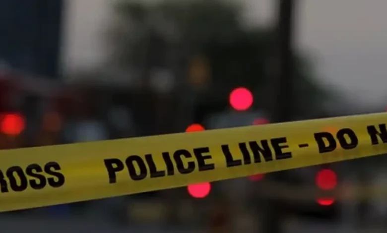 Best friends die holding hands after tragic crash on their way to school prom