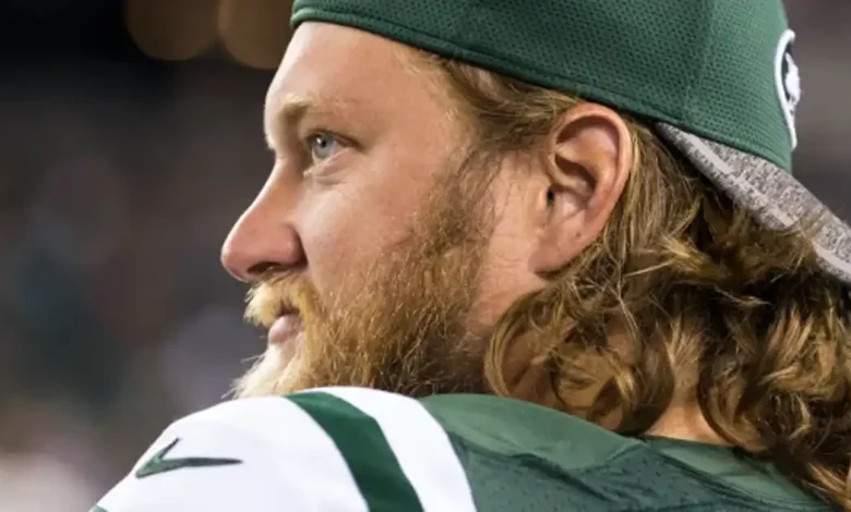 Fans mourn beloved NFL legend Nick Mangold after his passing at 41