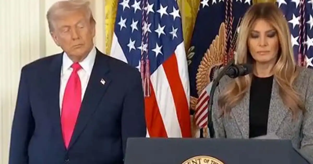 Why everyone’s talking about Trump’s bizarre reaction during Melania’s speech