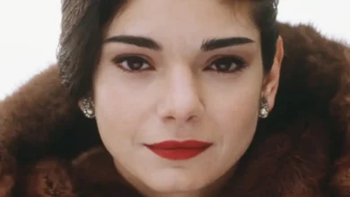 Where is Laura San Giacomo today? How the ’90s icon chose family over fame