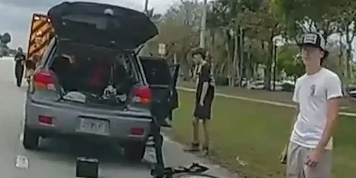 Florida Teens Save Stranded Driver Having a Heart Attack